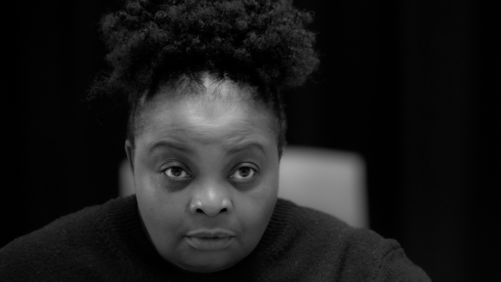 Loraine Masiya Maponela reading poem